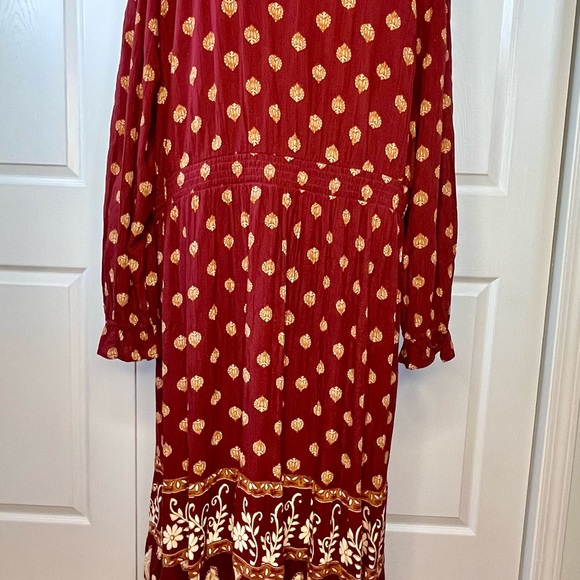 Wonderly Burgundy Patterned Long Sleeve Dress - Picture 5 of 9